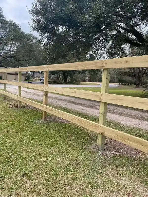 Dog run fence installation Houston